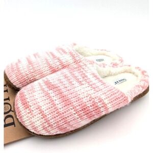 Born Sz Large 9 / 10 Nordic Scandi Faux Fur Slippers Cozy Womens Scuffs